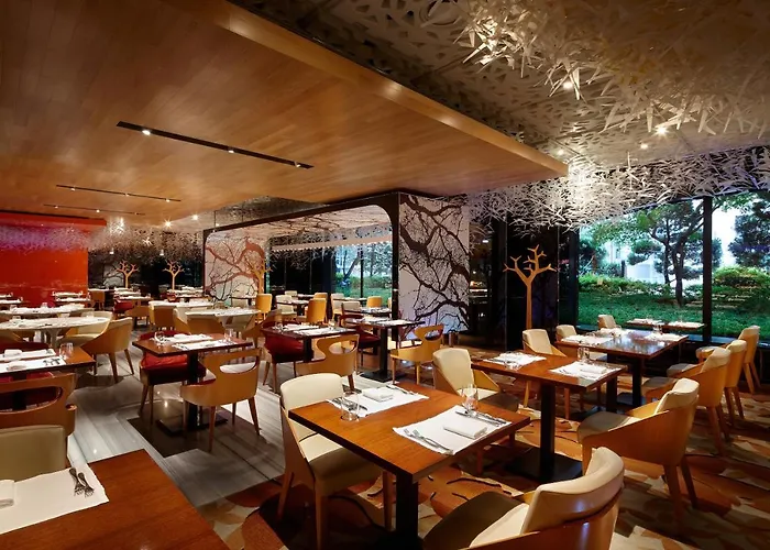 Lotte Executive Tower 5*